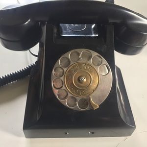 Meet your Posher, Luna